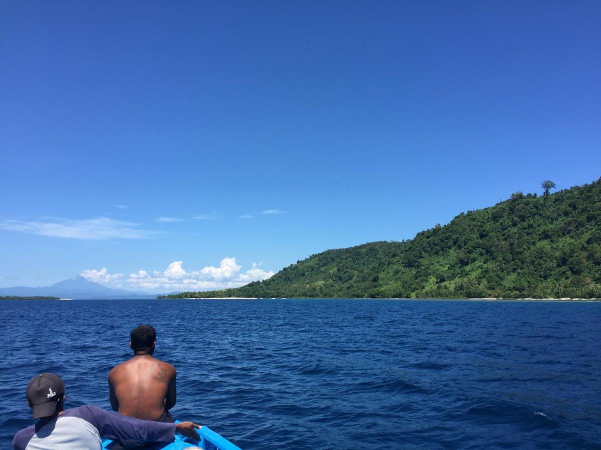 Nomad Divers Bangka Likupang Kültér fotó